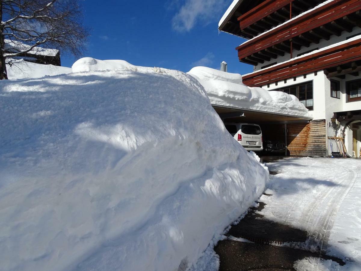 Aparthotel Der Berghof Hirschegg  Exterior foto